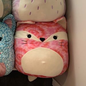 Fifi 16” Squishmallow